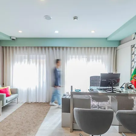 Primavera Hotel 2*
