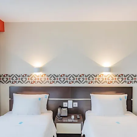 Primavera Hotel